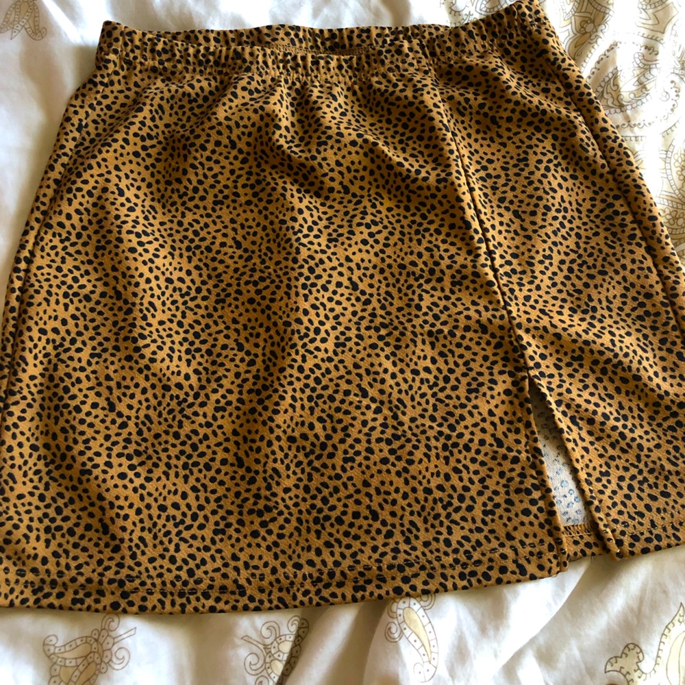 Skirt Cheetah Print with Slit